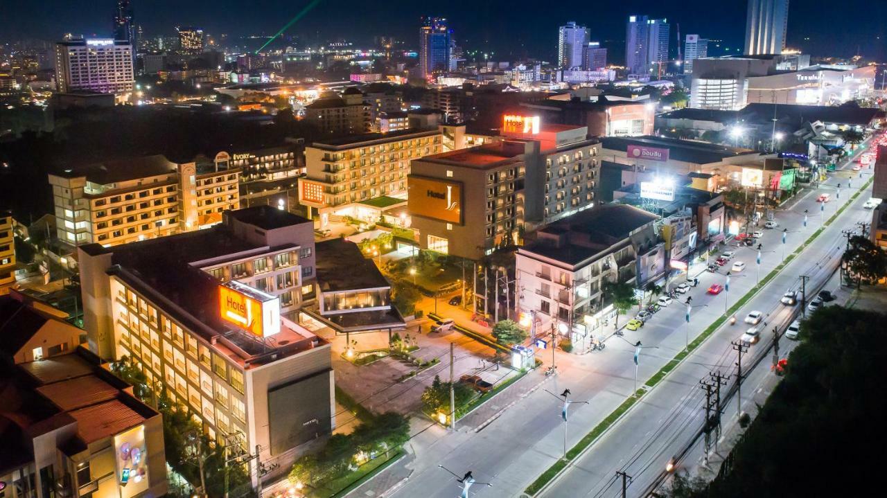 J Inspired Hotel Pattaya Exterior foto